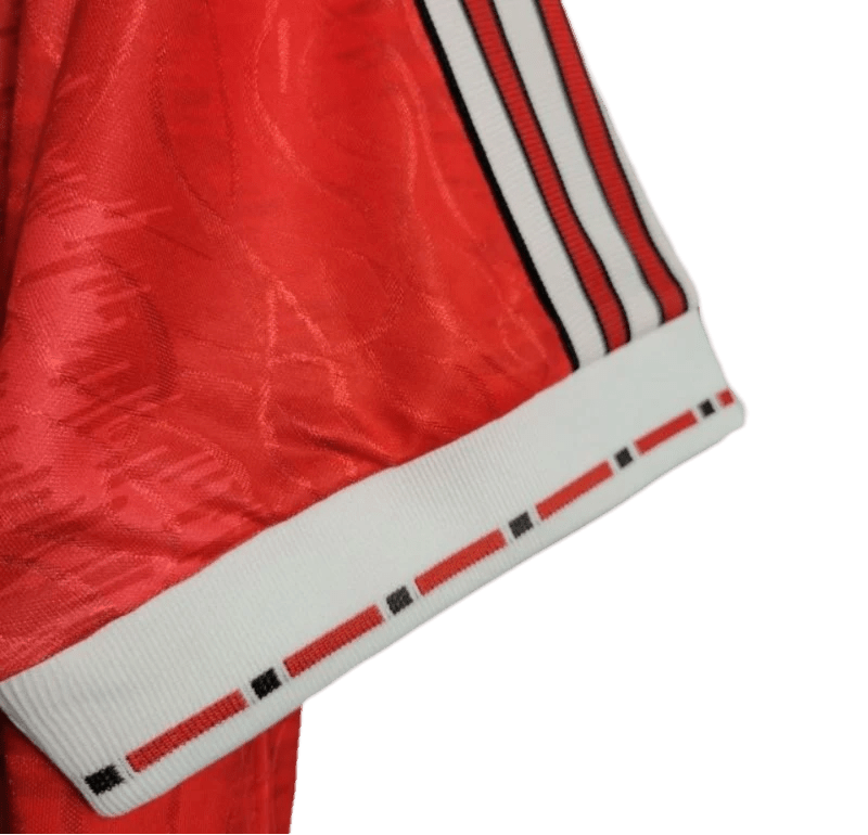 1990/1992 Manchester United Retro Jersey - Home & SHARP Edition at GoVintageJersey Store