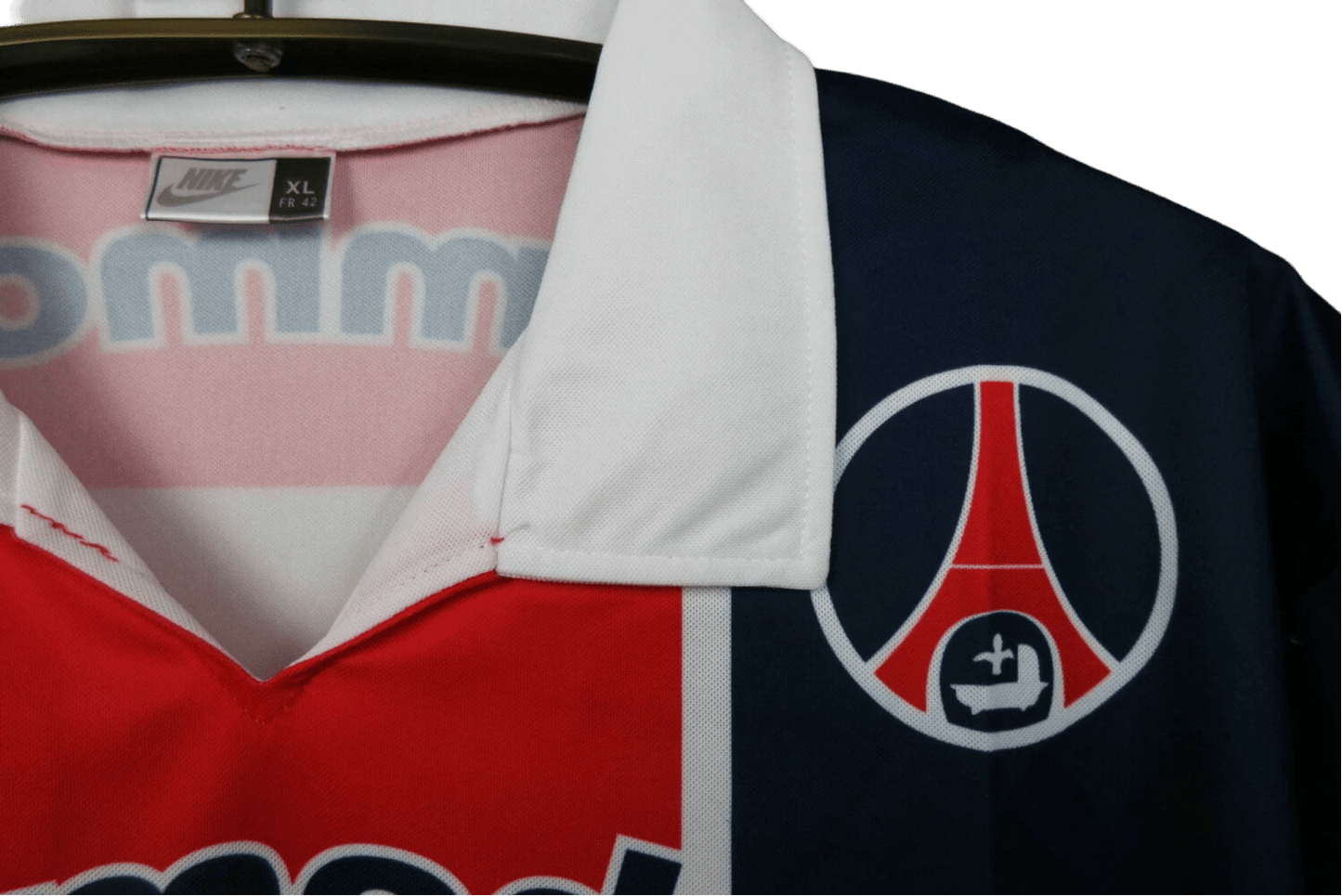 1991/1992 Paris Saint - Germain Commodore Muller Home Retro Jersey at GoVintageJersey - GovintageJersey