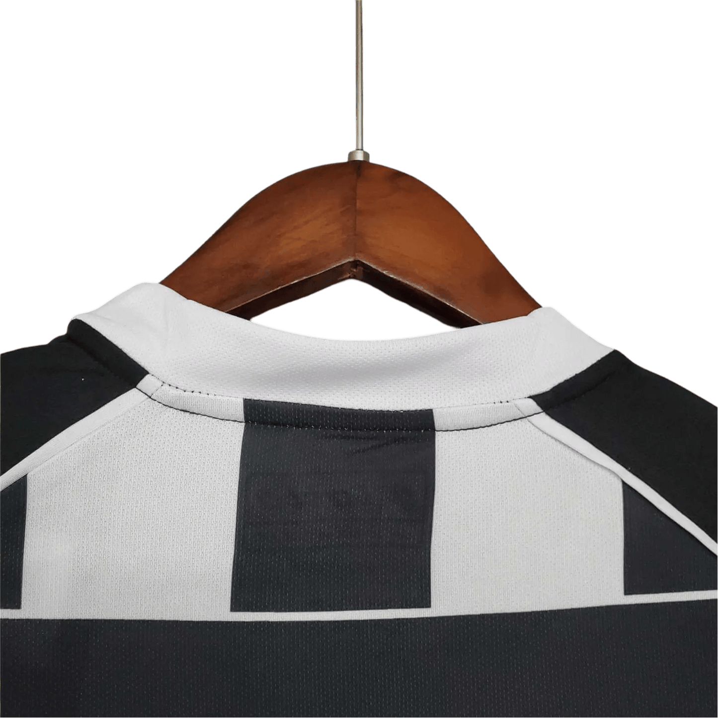 2002/2003 Juventus Retro Jersey - TAMOIL Home Edition at GoVintageJersey Store