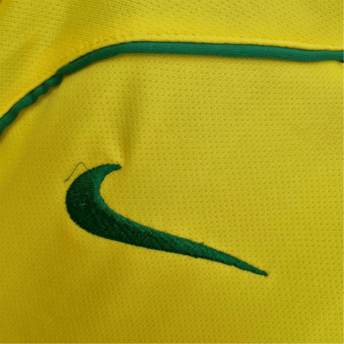 2004 Brazil - Home Retro Kit - GovintageJersey