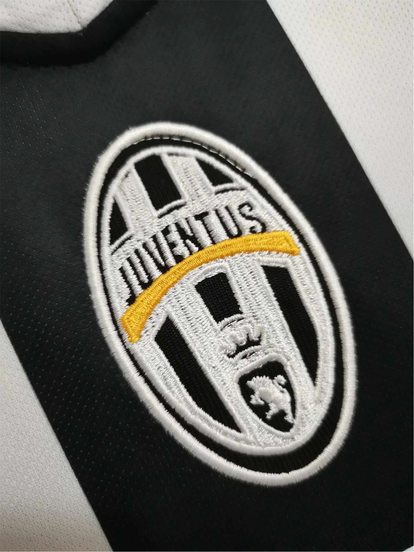 2004/2005 Juventus Retro Jersey - SKY SPORT 3rd BlueWhite at GoVintageJersey Store