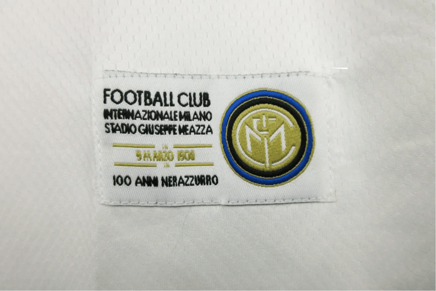 2007/2008 Inter Milan PIRELLI - Away Retro Kit - GovintageJersey