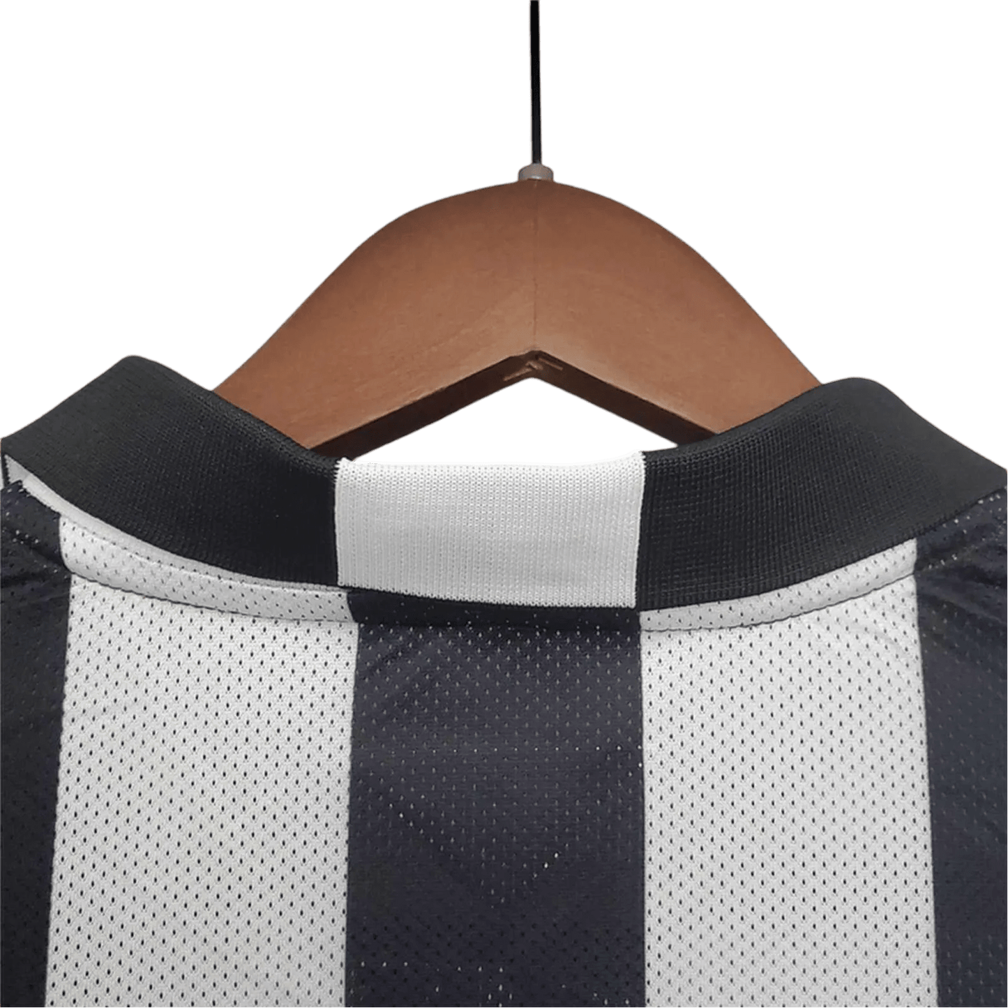2014/2015 Juventus Retro Jersey - JEEP Home Edition at GoVintageJersey Store