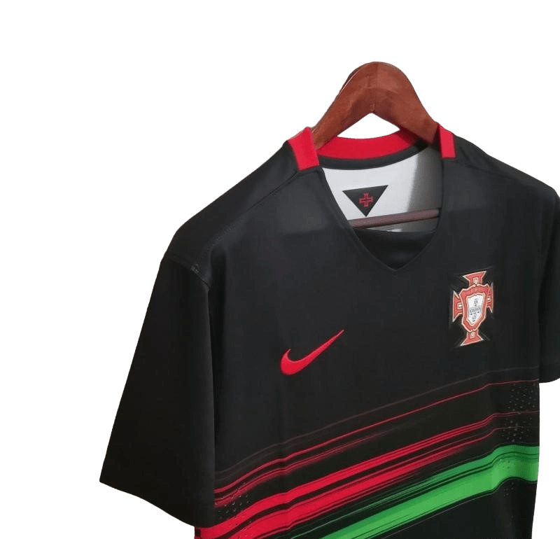 2015/2016 Portugal Away Black Retro Jersey - GovintageJersey