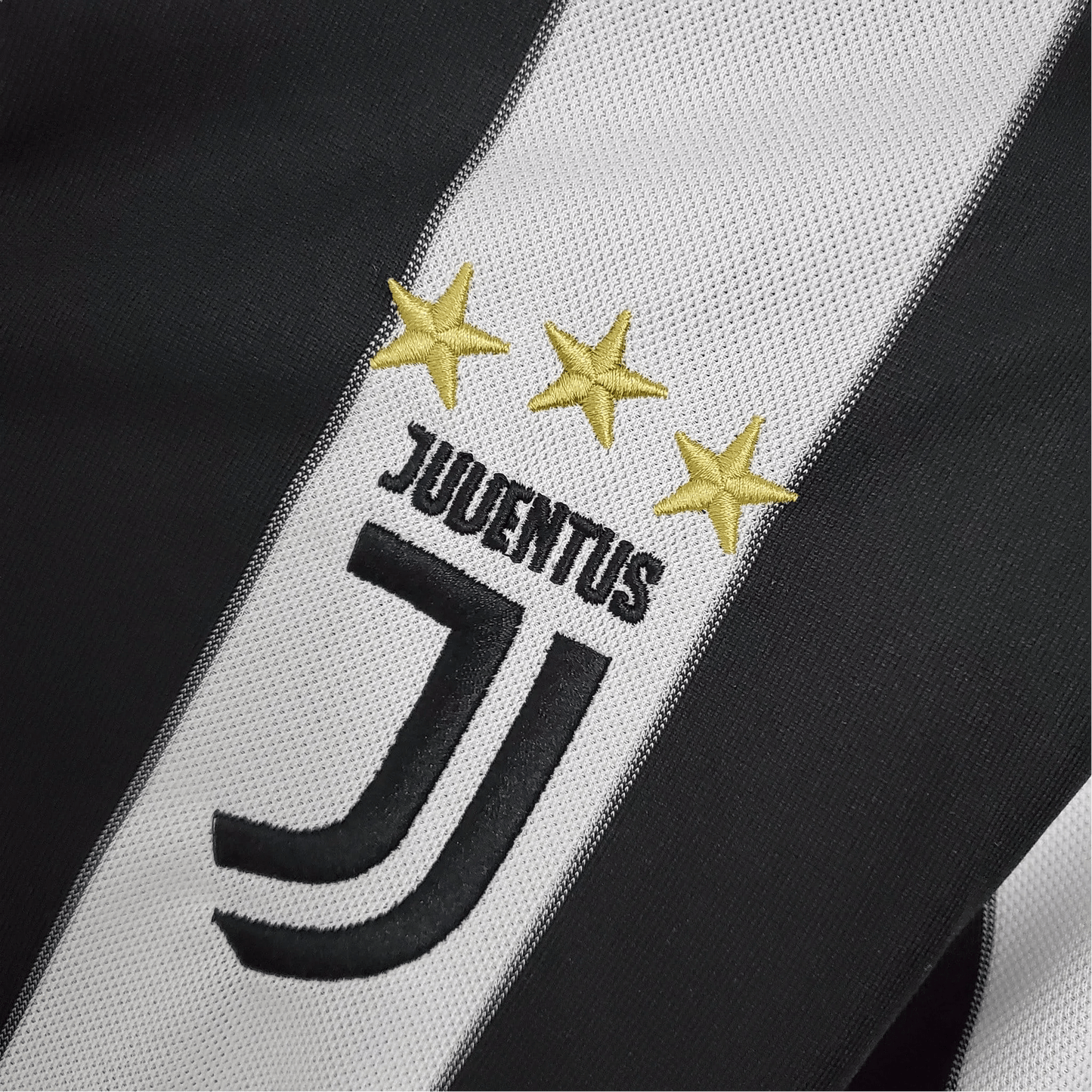 2017/2018 Juventus Retro Jersey - JEEP Home Edition at GoVintageJersey Store
