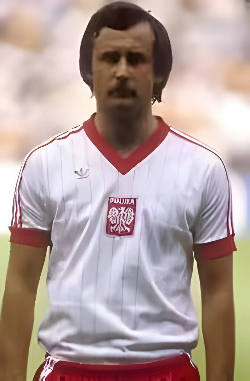 1982/1983 Poland Home Retro Kit - ClassicKits433 - GovintageJersey