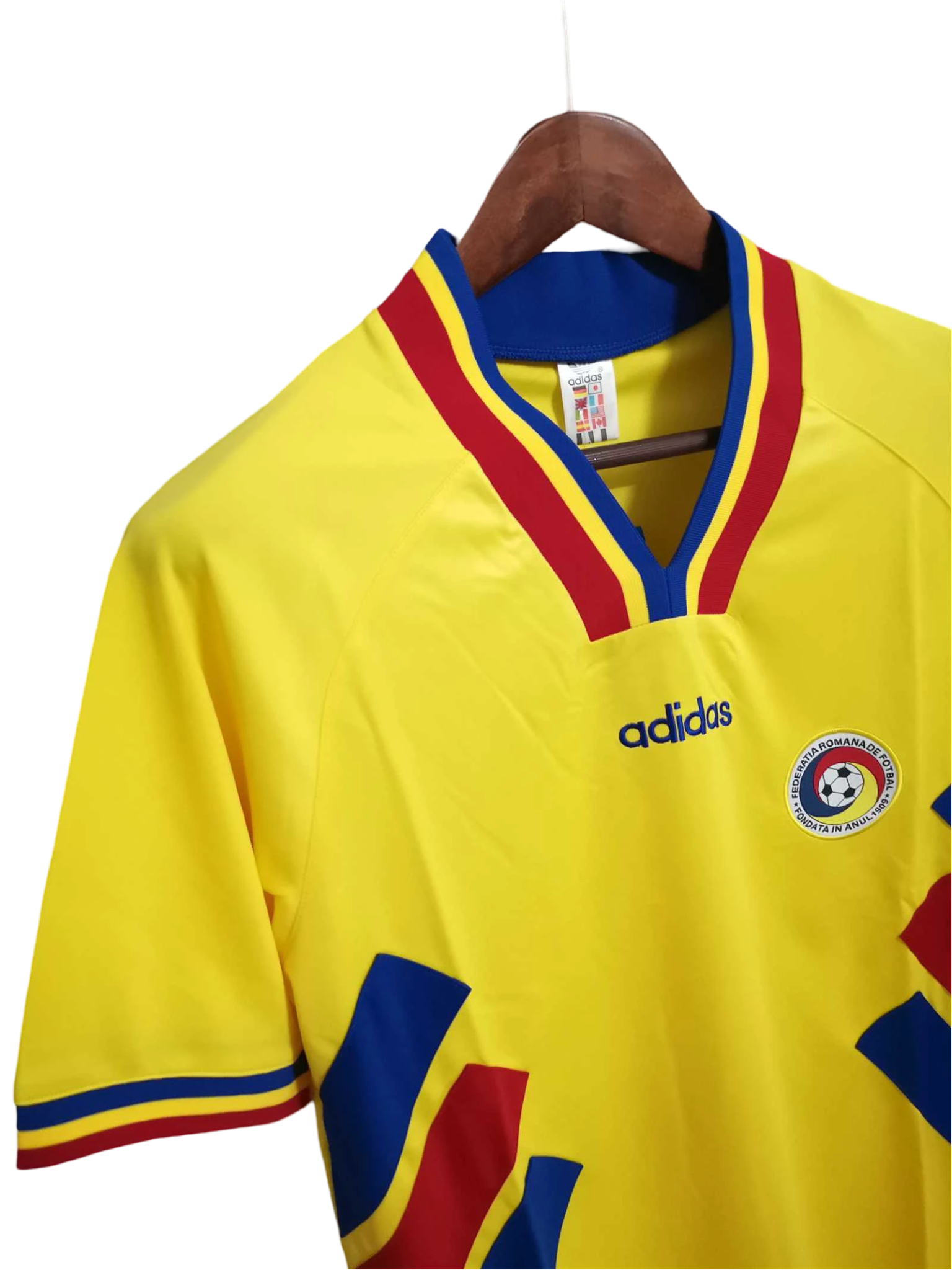 1994/1995 Romania Home Retro Kit - ClassicKits433 - GovintageJersey