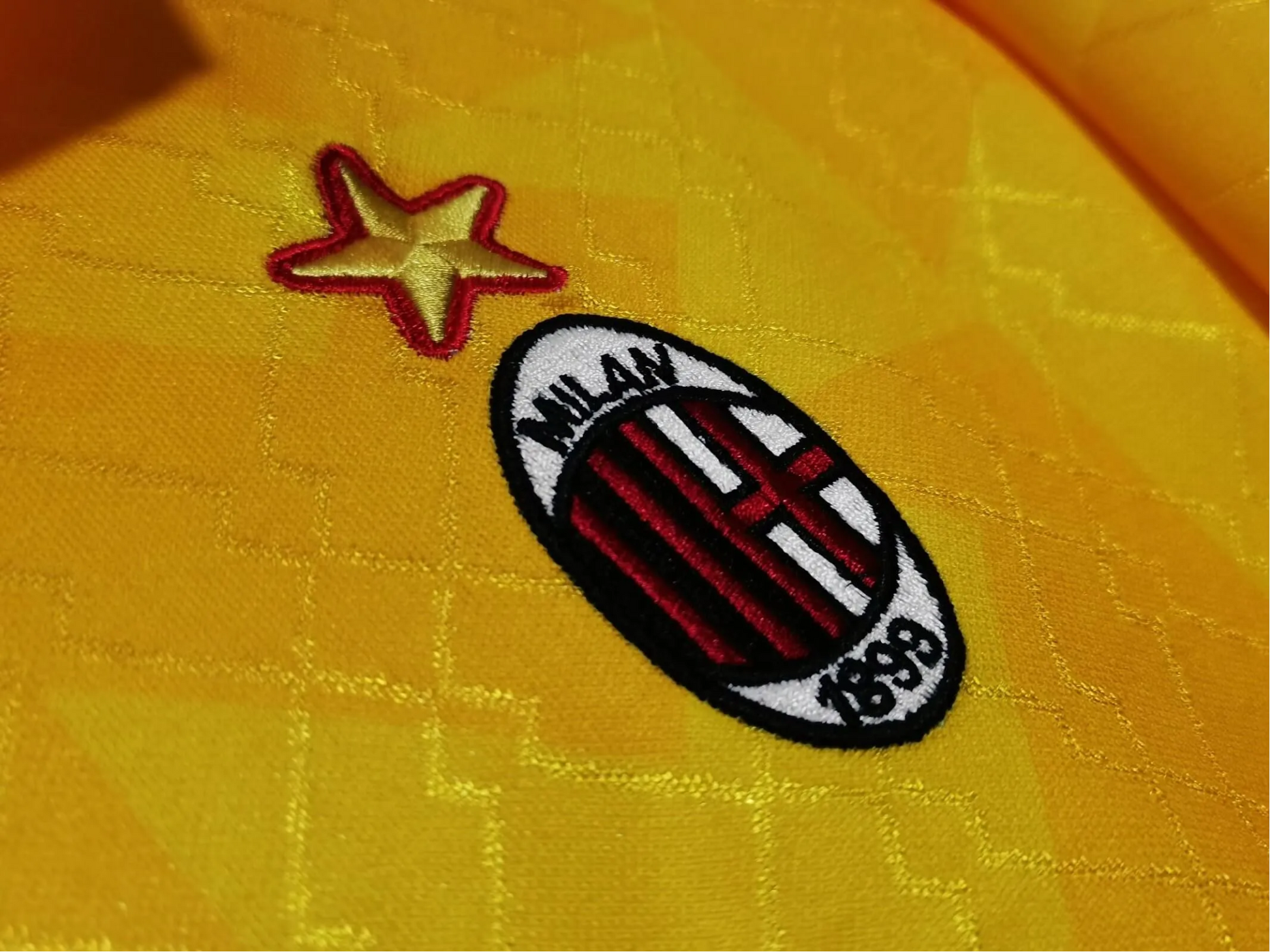1995/1996 AC Milan Retro Jersey - OPEL Yellow 3rd Kit at GoVintageJersey Store