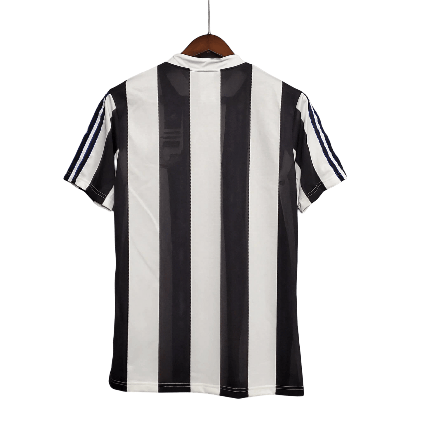 1995/1997 Newcastle Utd Home Retro Kit - ClassicKits433 - GovintageJersey