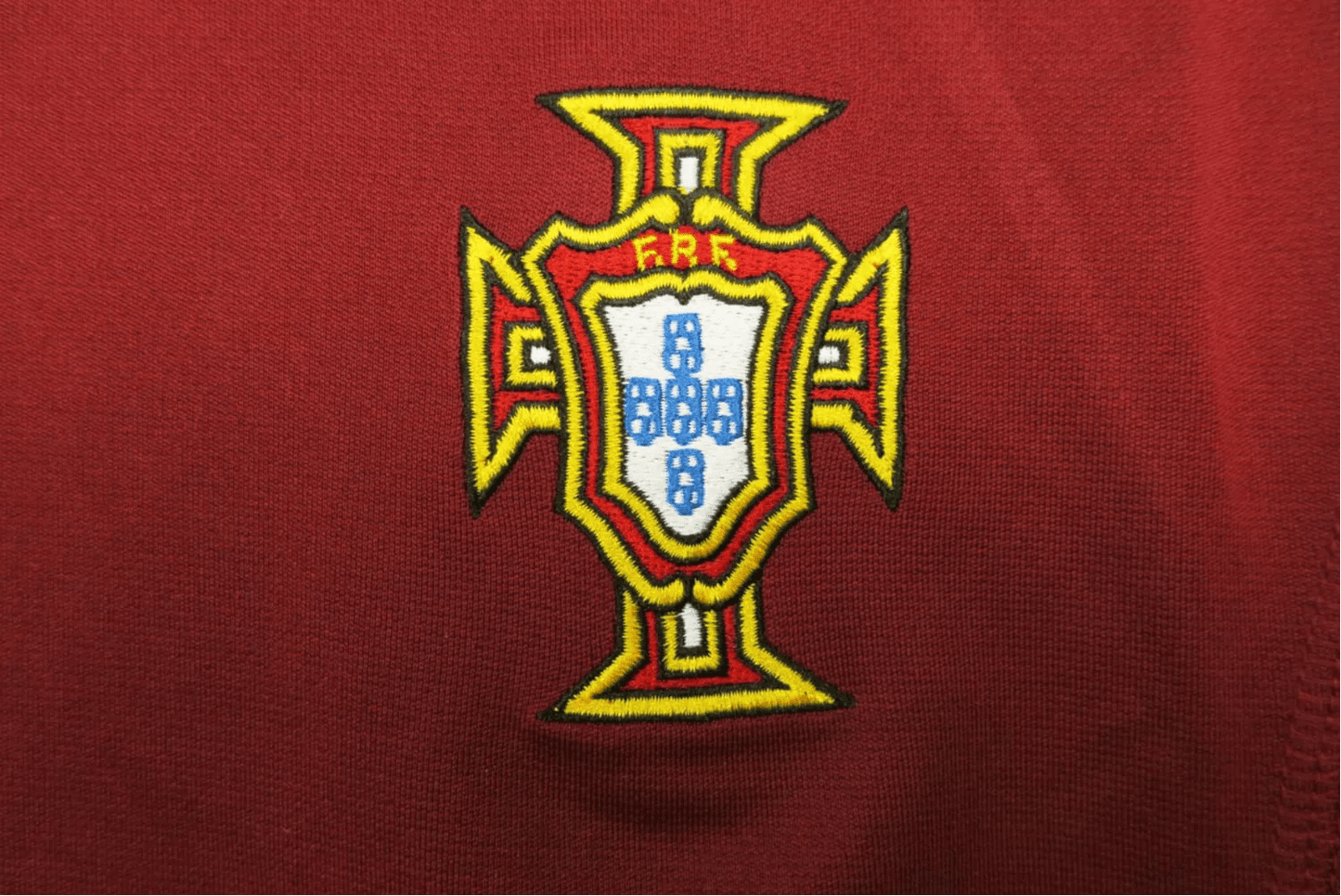 2000 Portugal - Home Retro Kit - GovintageJersey