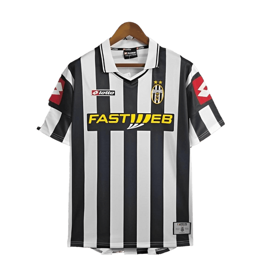 2001/2002 Juventus FASTWEB Home Retro Kit - ClassicKits433 - GovintageJersey