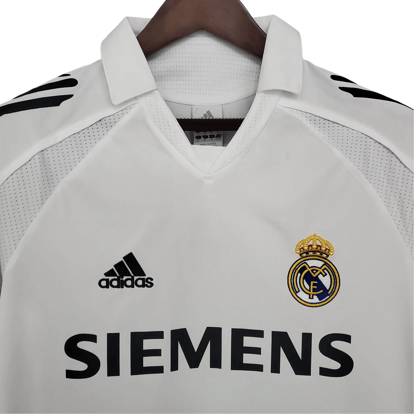 2005/2006 Real Madrid SIEMENS - Home Retro Kit - Short Sleeves - GovintageJersey