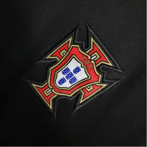 2006 Portugal - Away Retro kit - GovintageJersey