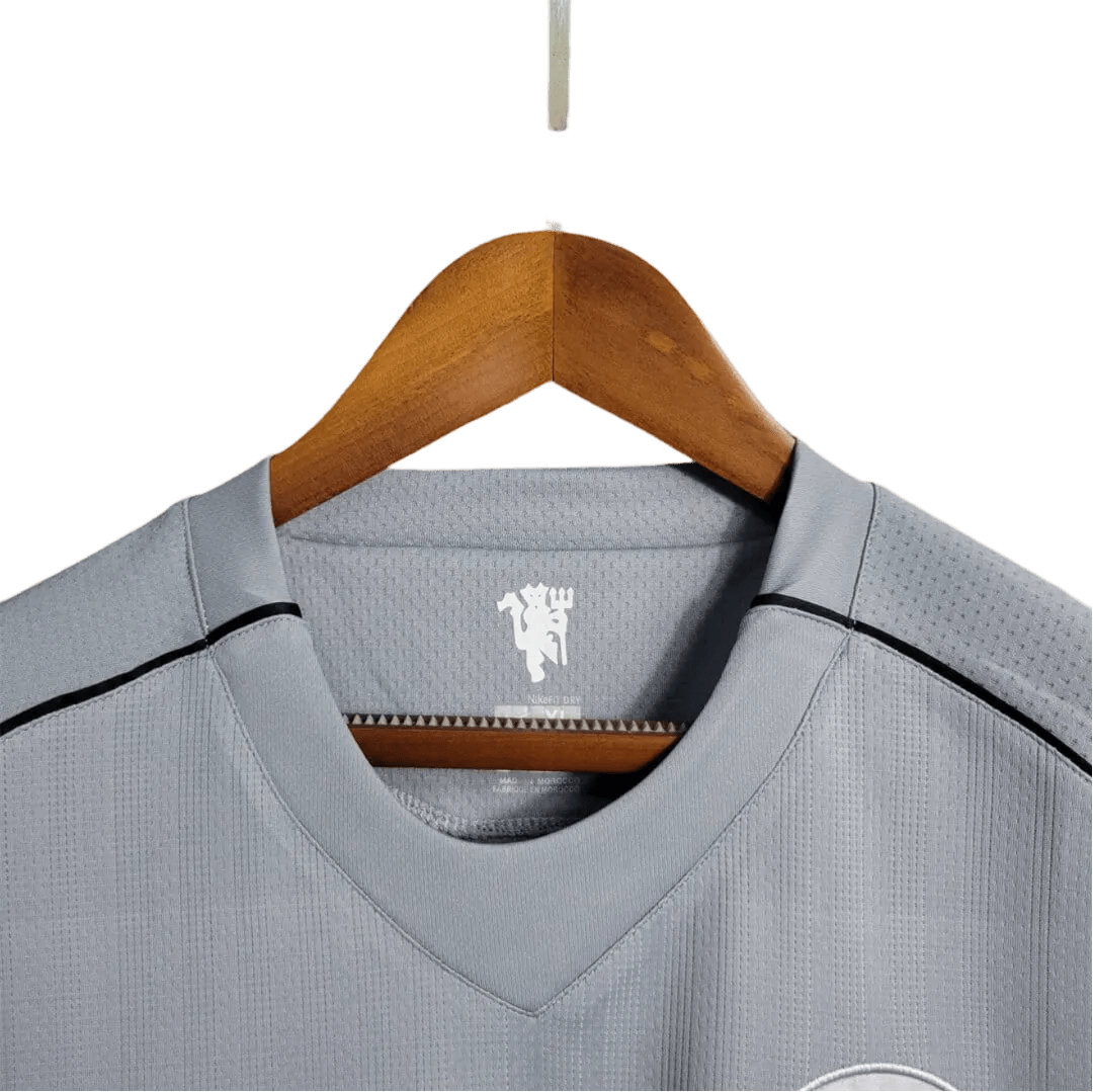 2007/2008 Manchester United AIG - Home Gray goalkeeper Retro Kit – Long Sleeve - ClassicKits433 - GovintageJersey