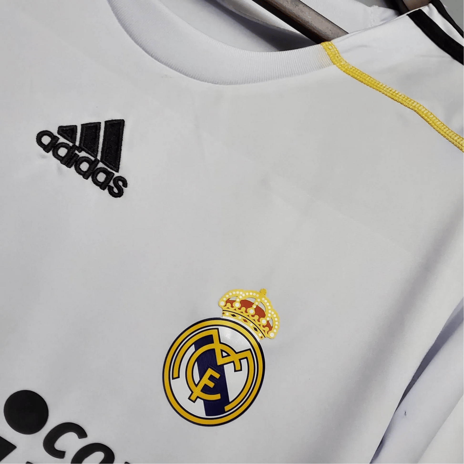 2009/2010 Real Madrid bwin - Home Retro Kit - GovintageJersey