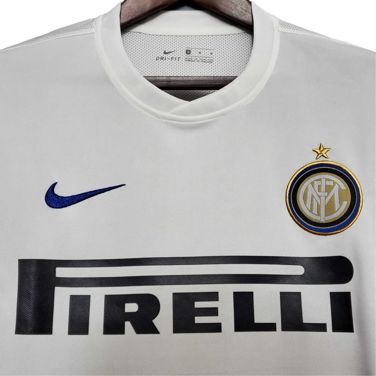 2010/2011 Inter Milan PIRELLI - Away Retro Kit - GovintageJersey