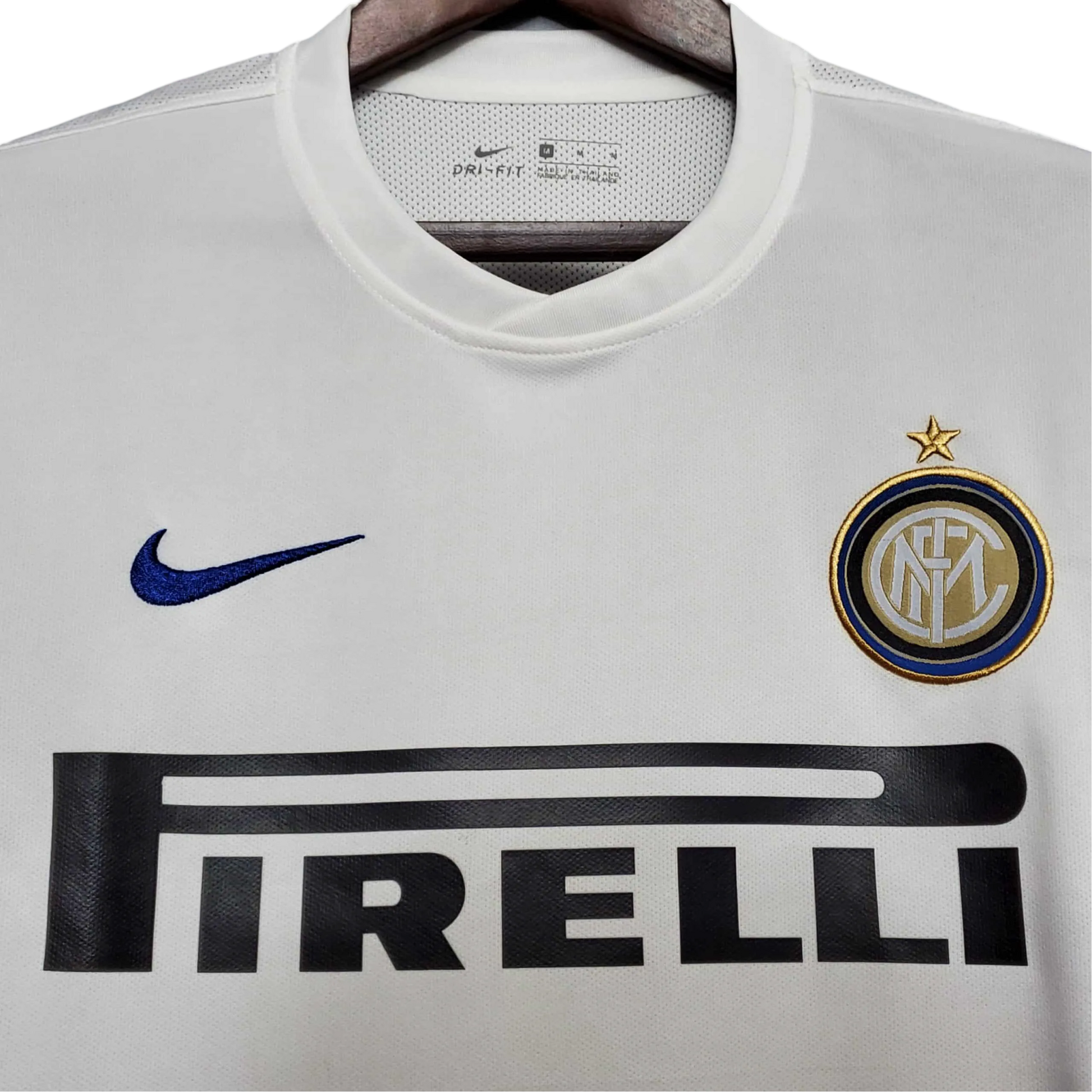 2010/2011 Inter Milan PIRELLI - Away Retro Kit - GovintageJersey