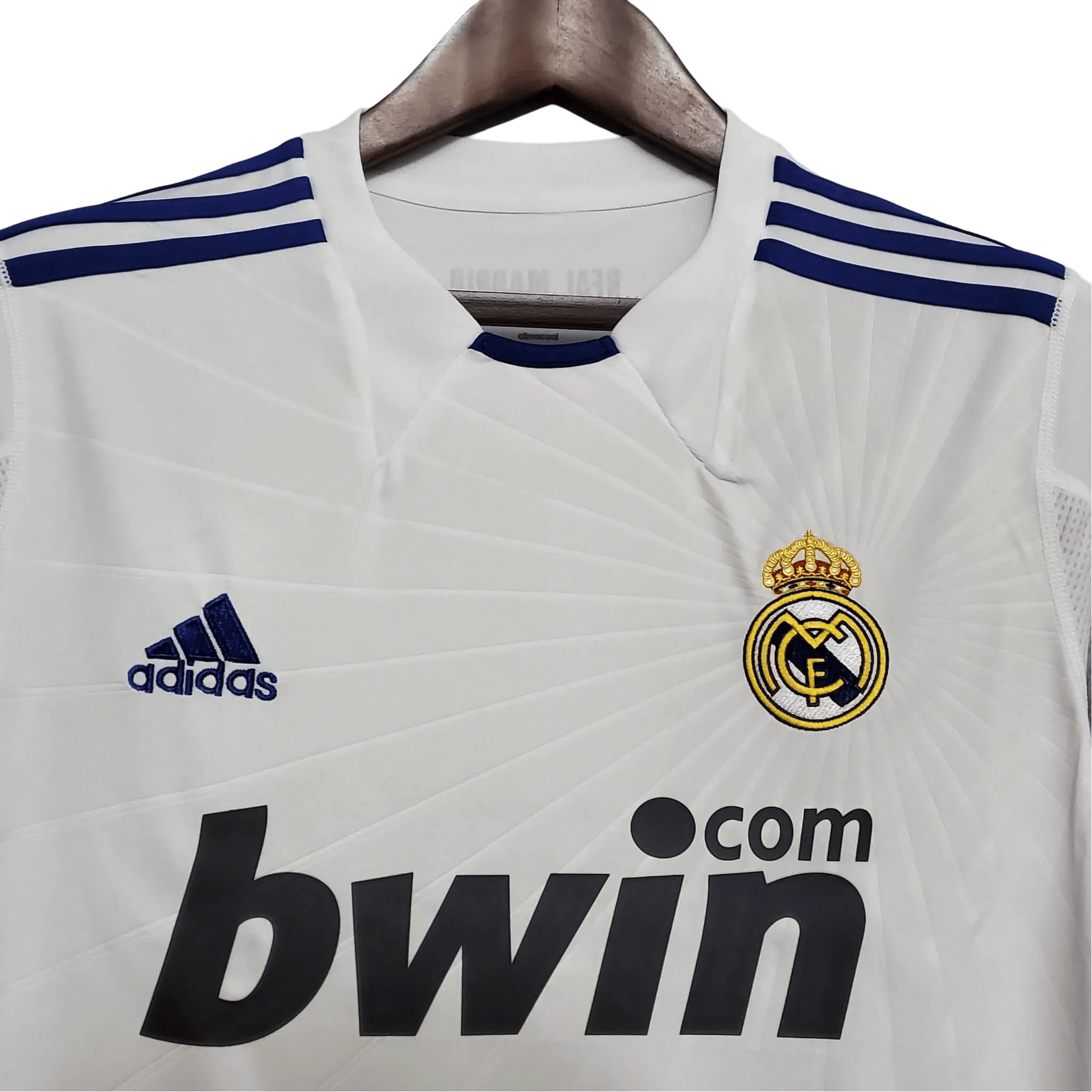 2010/2011 Real Madrid bwin - Home Retro Kit - GovintageJersey