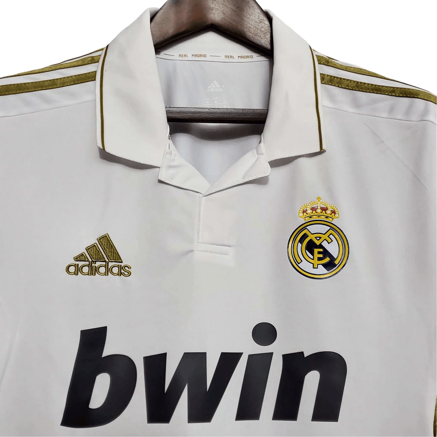 2011/2012 Real Madrid bwin - Home Retro Kit - Long Sleeve - GovintageJersey