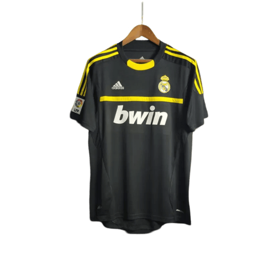 2011/2012 Real Madrid bwin - Vintage Goalkeeper Black Retro Kit ...