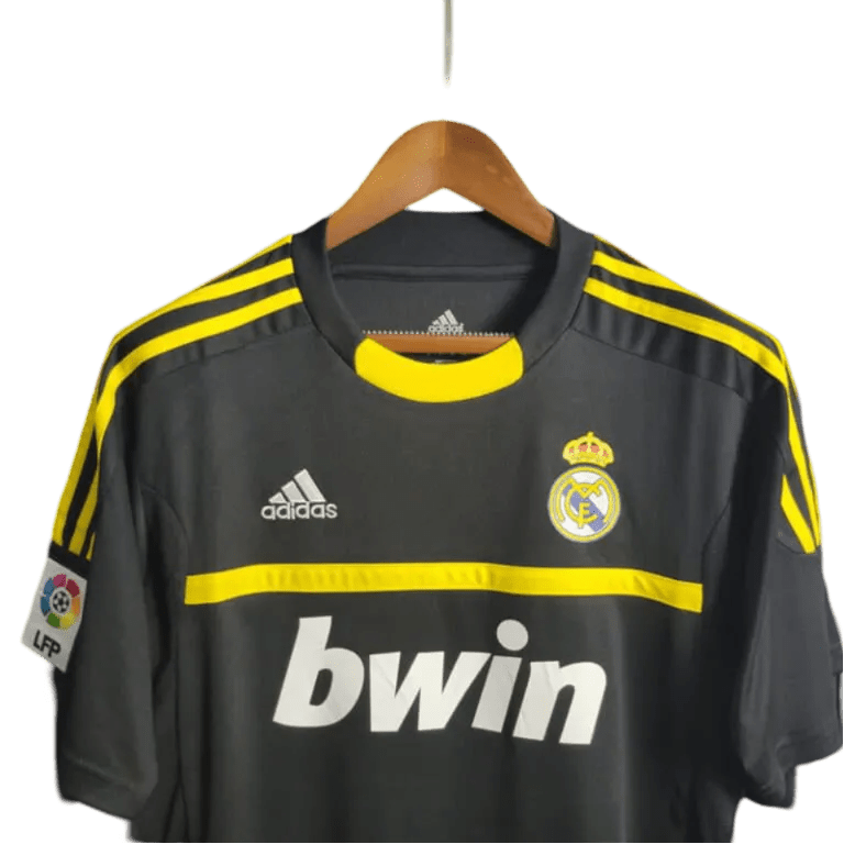 2011/2012 Real Madrid bwin - Vintage Goalkeeper Black Retro Kit - GovintageJersey