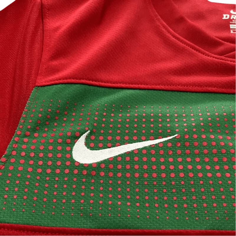 2012 Portugal - Home Retro kit - GovintageJersey