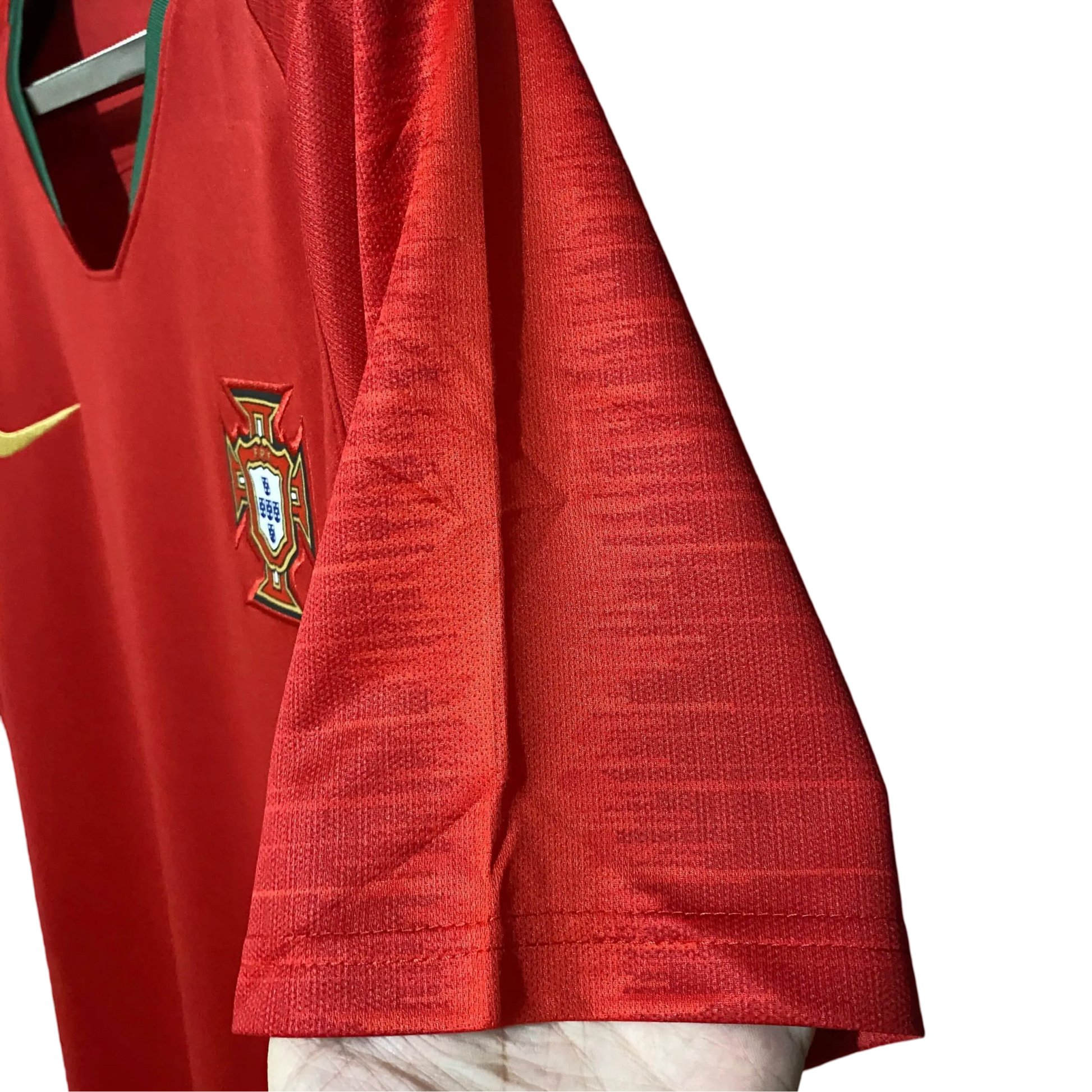 2018 Portugal - Home Retro kit - GovintageJersey