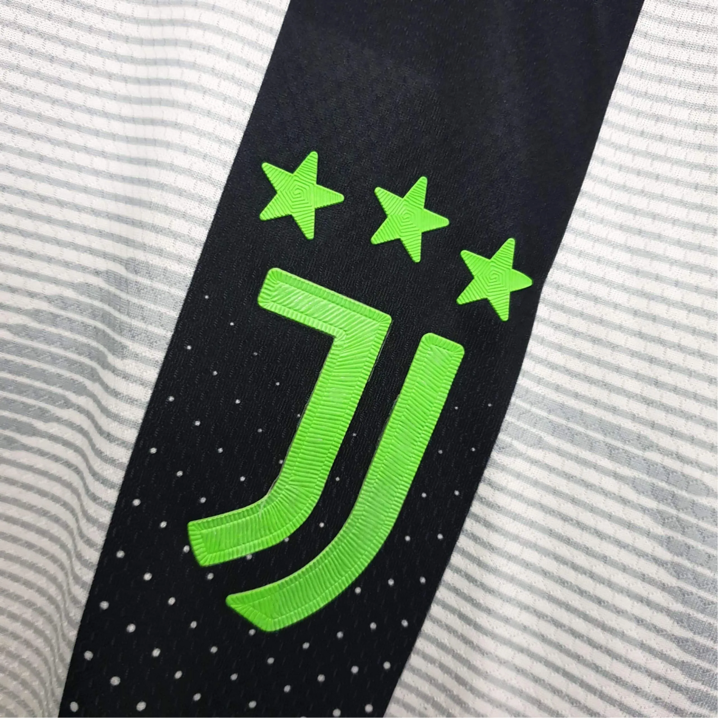 Juventus PALACE JEEP - Special version - GovintageJersey